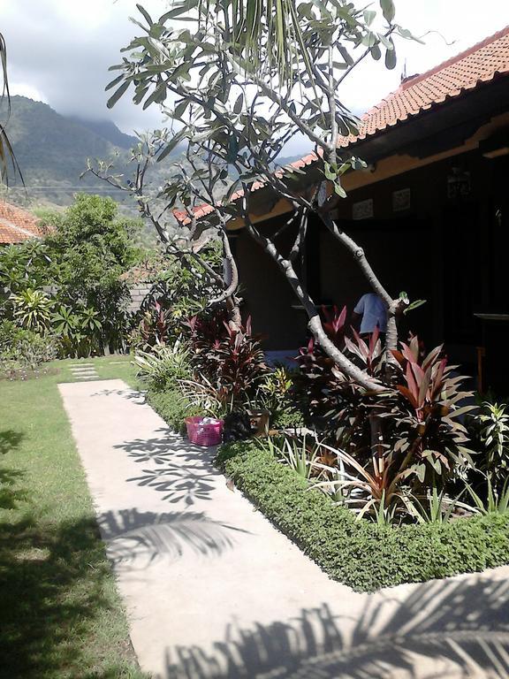 Pande Guest House Pemuteran Exterior foto